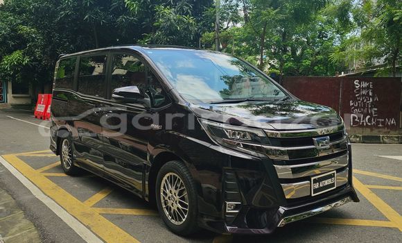 Buy Import 2019 Toyota noah si in Dhaka, Dhaka Buy Import 2019 Toyota noah si in Dhaka, Dhaka