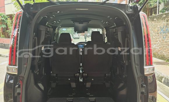 Buy Import 2019 Toyota noah si in Dhaka, Dhaka Buy Import 2019 Toyota noah si in Dhaka, Dhaka
