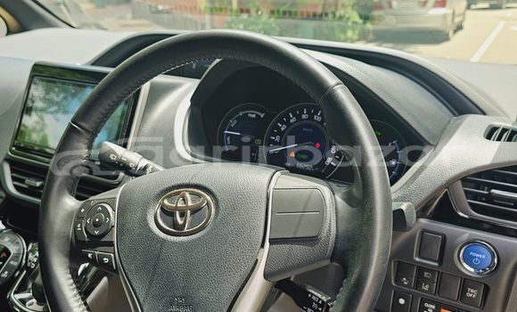 Buy Import 2019 Toyota noah si in Dhaka, Dhaka Buy Import 2019 Toyota noah si in Dhaka, Dhaka