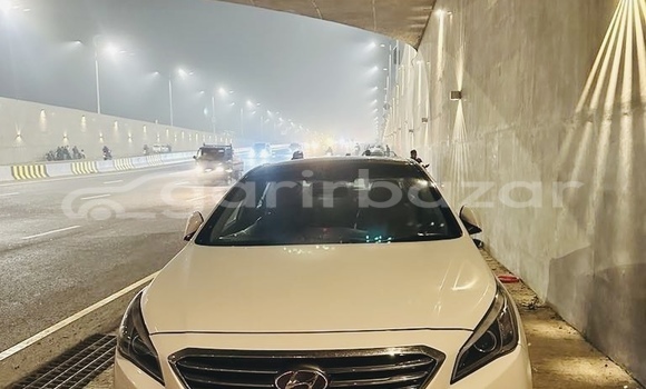 কিনুন ব্যবহৃত Hyundai গাড়ী কিনুন ব্যবহৃত Hyundai গাড়ী