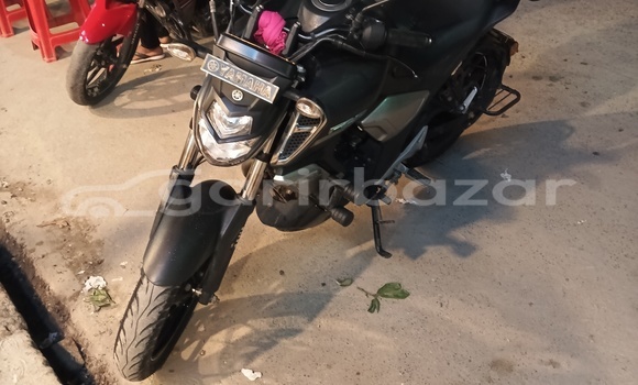 কেনা ব্যবহৃত Yamaha FZ Black সাইকেল মধ্যে ঢাকা মধ্যে Dhaka কেনা ব্যবহৃত Yamaha FZ Black সাইকেল মধ্যে ঢাকা মধ্যে Dhaka