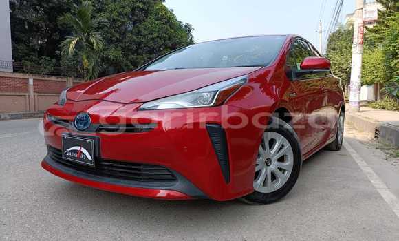 কিনুন আমদানি Toyota গাড়ী কিনুন আমদানি Toyota গাড়ী