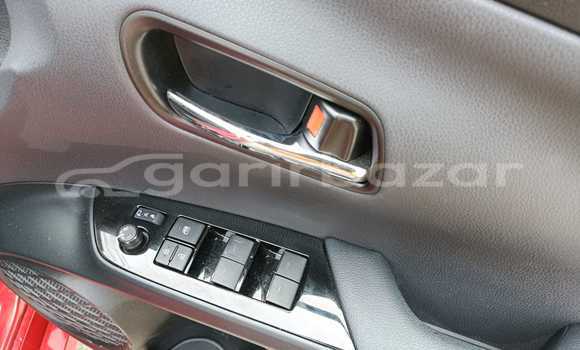 কিনুন আমদানি Toyota গাড়ী কিনুন আমদানি Toyota গাড়ী
