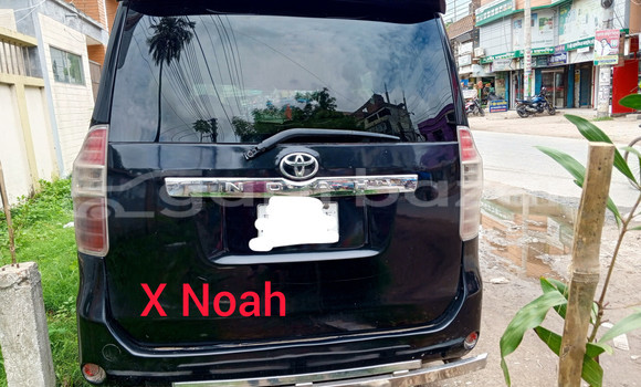 কিনুন ব্যবহৃত Toyota গাড়ী কিনুন ব্যবহৃত Toyota গাড়ী