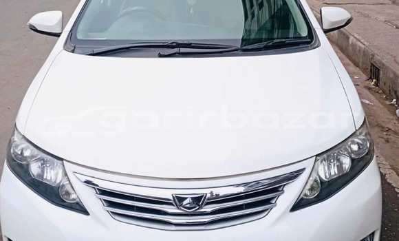কিনুন ব্যবহৃত Toyota গাড়ী কিনুন ব্যবহৃত Toyota গাড়ী