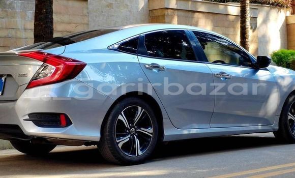 Buy Used 2017 Honda Civic in Dhaka, Dhaka Buy Used 2017 Honda Civic in Dhaka, Dhaka