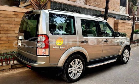 Buy Used 2011 Mercedes-Benz Discovery in Dhaka, Dhaka Buy Used 2011 Mercedes-Benz Discovery in Dhaka, Dhaka