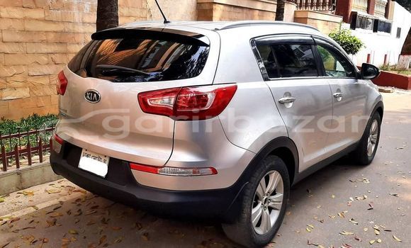 Buy Used 2011 Mercedes-Benz sportage in Dhaka, Dhaka Buy Used 2011 Mercedes-Benz sportage in Dhaka, Dhaka