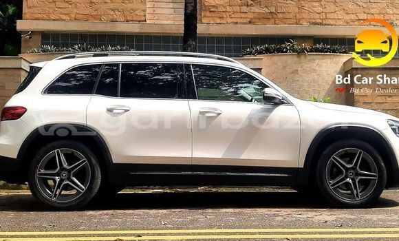 Buy Used 2020 Mercedes-Benz glb 200 in Dhaka, Dhaka Buy Used 2020 Mercedes-Benz glb 200 in Dhaka, Dhaka