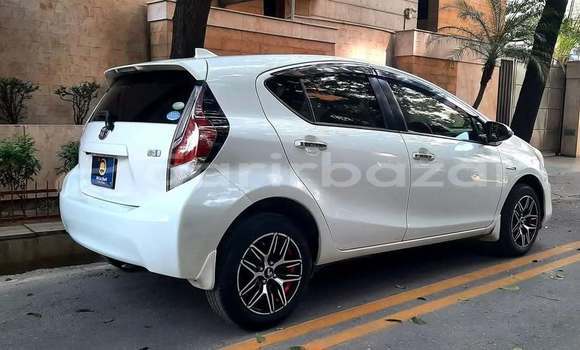 Buy Used 2015 Toyota Aqua in Dhaka, Dhaka Buy Used 2015 Toyota Aqua in Dhaka, Dhaka