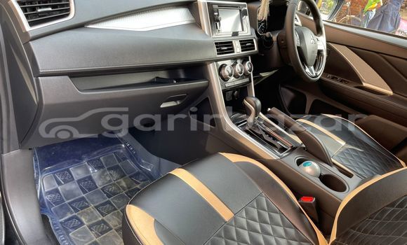 Buy Used 2019 Mitsubishi Xpander in Dhaka, Dhaka Buy Used 2019 Mitsubishi Xpander in Dhaka, Dhaka