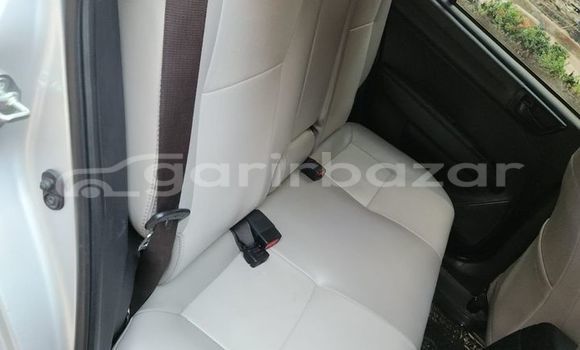 Buy Used 2021 Toyota axio fielder in Dhaka, Dhaka Buy Used 2021 Toyota axio fielder in Dhaka, Dhaka