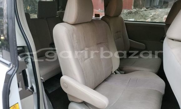 কেনা ব্যবহৃত Toyota Noah White গাড়ী মধ্যে ঢাকা মধ্যে Dhaka কেনা ব্যবহৃত Toyota Noah White গাড়ী মধ্যে ঢাকা মধ্যে Dhaka