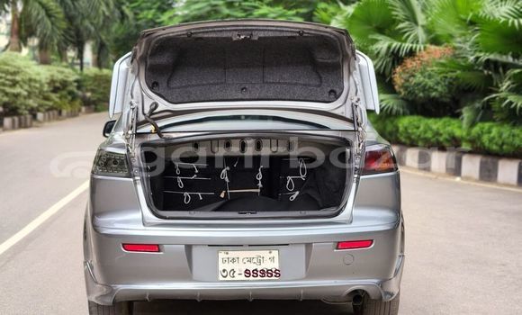 কেনা ব্যবহৃত Mitsubishi Lancer Other গাড়ী মধ্যে ঢাকা মধ্যে Dhaka কেনা ব্যবহৃত Mitsubishi Lancer Other গাড়ী মধ্যে ঢাকা মধ্যে Dhaka