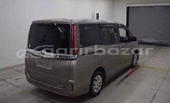 কেনা আমদানি Toyota noah x Brown গাড়ী মধ্যে ঢাকা মধ্যে Dhaka কেনা আমদানি Toyota noah x Brown গাড়ী মধ্যে ঢাকা মধ্যে Dhaka