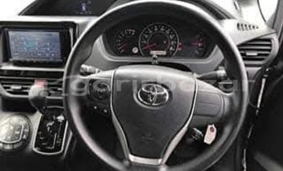 কেনা আমদানি Toyota noah x Brown গাড়ী মধ্যে ঢাকা মধ্যে Dhaka কেনা আমদানি Toyota noah x Brown গাড়ী মধ্যে ঢাকা মধ্যে Dhaka