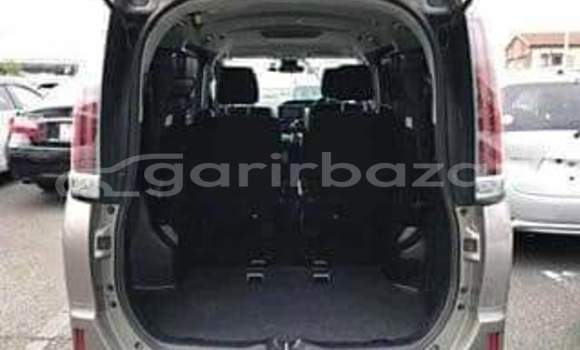 কেনা আমদানি Toyota noah x Brown গাড়ী মধ্যে ঢাকা মধ্যে Dhaka কেনা আমদানি Toyota noah x Brown গাড়ী মধ্যে ঢাকা মধ্যে Dhaka