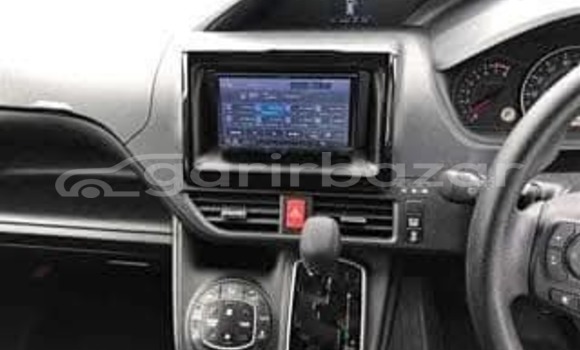 কেনা আমদানি Toyota noah x Brown গাড়ী মধ্যে ঢাকা মধ্যে Dhaka কেনা আমদানি Toyota noah x Brown গাড়ী মধ্যে ঢাকা মধ্যে Dhaka