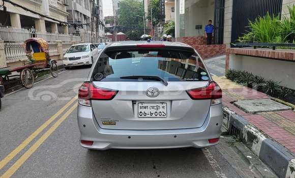 Buy Used 2017 Toyota axio fielder in Dhaka, Dhaka Buy Used 2017 Toyota axio fielder in Dhaka, Dhaka