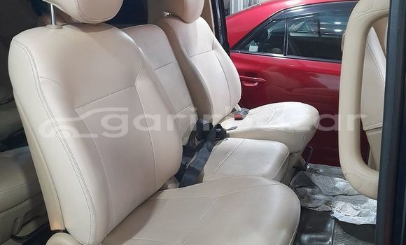 Buy Used 2017 Hyundai H1 in Dhaka, Dhaka Buy Used 2017 Hyundai H1 in Dhaka, Dhaka