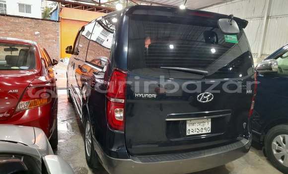 Buy Used 2017 Hyundai H1 in Dhaka, Dhaka Buy Used 2017 Hyundai H1 in Dhaka, Dhaka