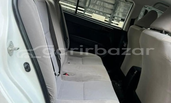 Buy Used 2019 Toyota axio in Dhaka, Dhaka Buy Used 2019 Toyota axio in Dhaka, Dhaka