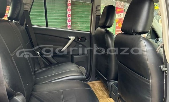 Buy Used 2020 Toyota rav 4 in Dhaka, Dhaka Buy Used 2020 Toyota rav 4 in Dhaka, Dhaka