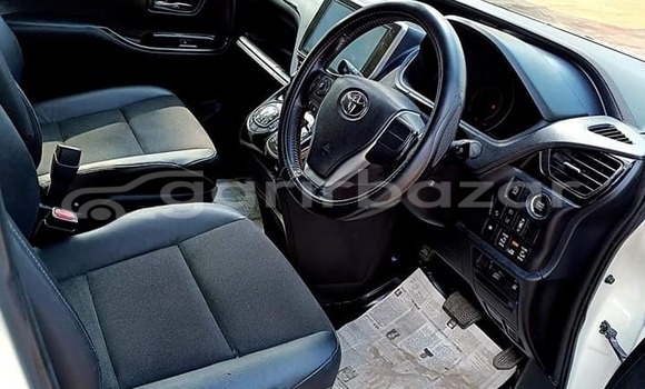 Buy Used 2019 Toyota X Noah in Dhaka, Dhaka Buy Used 2019 Toyota X Noah in Dhaka, Dhaka