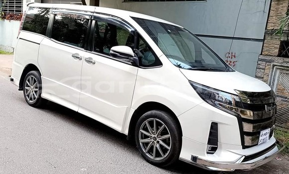Buy Used 2019 Toyota X Noah in Dhaka, Dhaka Buy Used 2019 Toyota X Noah in Dhaka, Dhaka