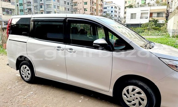 Buy Used 2018 Toyota X Noah in Bandarban, Bandarban Buy Used 2018 Toyota X Noah in Bandarban, Bandarban