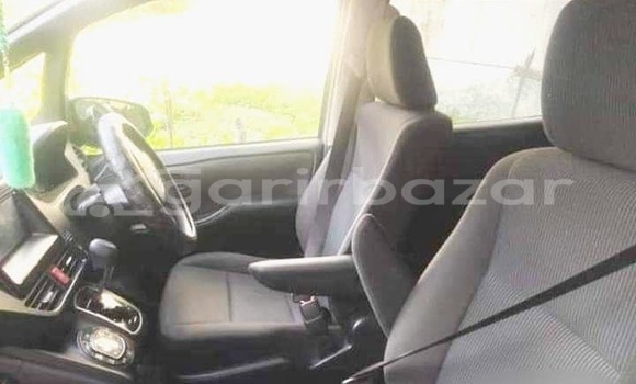 Buy Used 2018 Toyota X Noah in Bandarban, Bandarban Buy Used 2018 Toyota X Noah in Bandarban, Bandarban