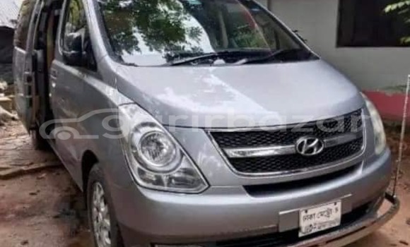 Buy Used 2018 Hyundai H1 in Dhaka, Dhaka Buy Used 2018 Hyundai H1 in Dhaka, Dhaka