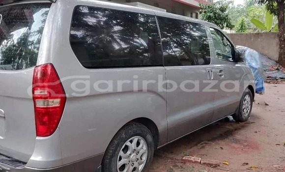Buy Used 2018 Hyundai H1 in Dhaka, Dhaka Buy Used 2018 Hyundai H1 in Dhaka, Dhaka