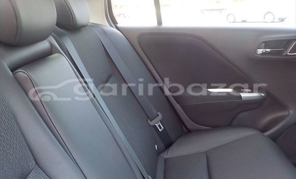 কেনা ব্যবহৃত Honda Grace White গাড়ী মধ্যে ঢাকা মধ্যে Dhaka কেনা ব্যবহৃত Honda Grace White গাড়ী মধ্যে ঢাকা মধ্যে Dhaka