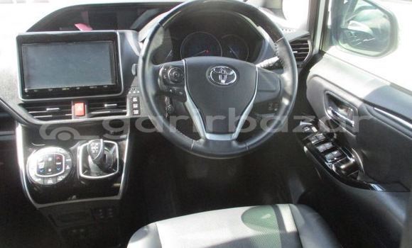 Buy Import 2019 Toyota esquire gi in Dhaka, Dhaka Buy Import 2019 Toyota esquire gi in Dhaka, Dhaka