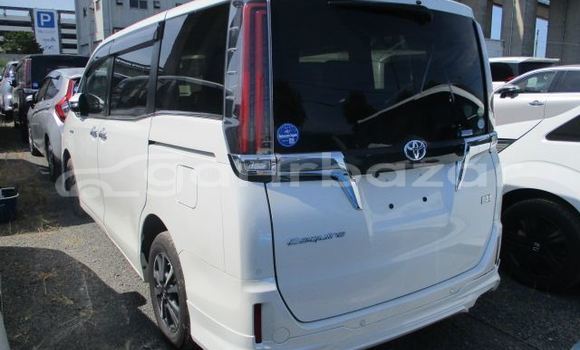 Buy Import 2019 Toyota esquire gi in Dhaka, Dhaka Buy Import 2019 Toyota esquire gi in Dhaka, Dhaka