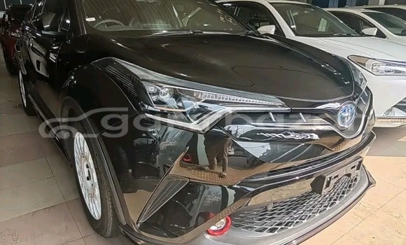 Buy Used Toyota C-HR in Badarganj, Rangpur Buy Used Toyota C-HR in Badarganj, Rangpur