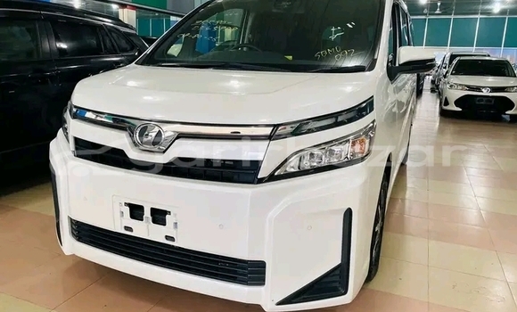 Buy Used Toyota Voxy in Bandarban, Bandarban Buy Used Toyota Voxy in Bandarban, Bandarban