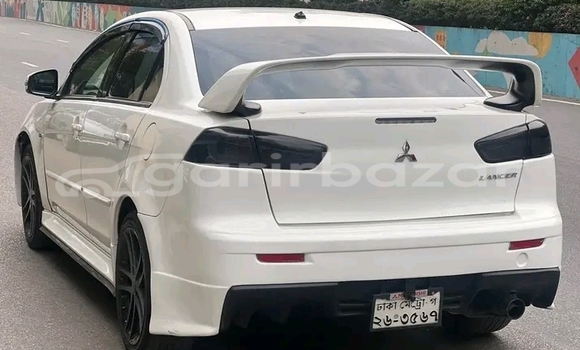 Buy Used Mitsubishi Lancer in Bandarban, Bandarban Buy Used Mitsubishi Lancer in Bandarban, Bandarban