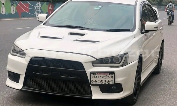 Buy Used Mitsubishi Lancer in Bandarban, Bandarban Buy Used Mitsubishi Lancer in Bandarban, Bandarban