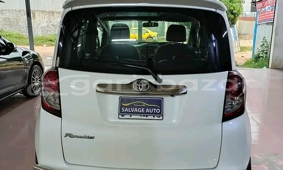 Buy Used Toyota Ractis in Bajitpur, Kishorganj Buy Used Toyota Ractis in Bajitpur, Kishorganj