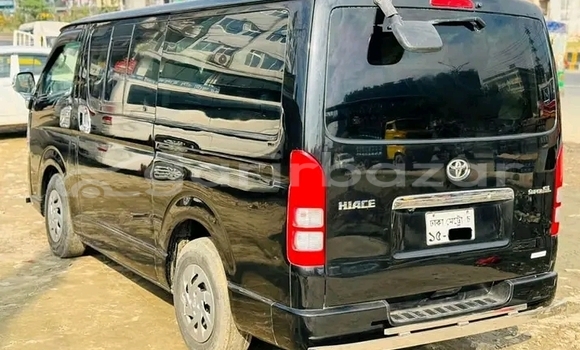 Buy Used Toyota Hiace in Bandarban, Bandarban Buy Used Toyota Hiace in Bandarban, Bandarban