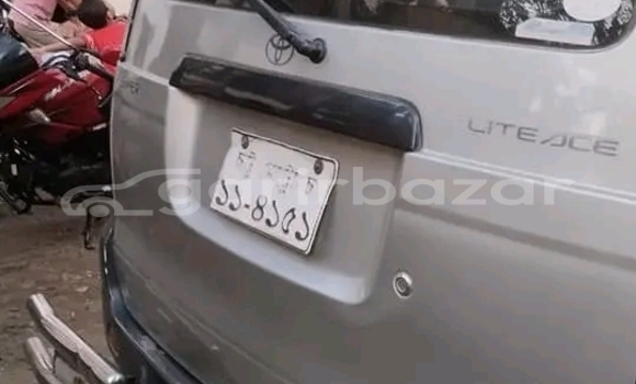 Buy Used Toyota Hi-ace in Bandarban, Bandarban Buy Used Toyota Hi-ace in Bandarban, Bandarban