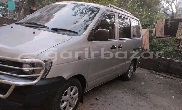 Buy Used Toyota Hi-ace in Bandarban, Bandarban Buy Used Toyota Hi-ace in Bandarban, Bandarban