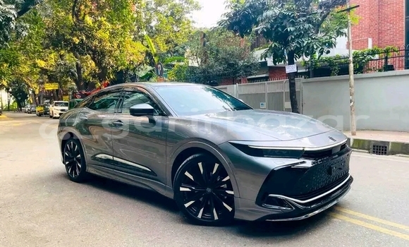 Buy Used Toyota Crown in Bandarban, Bandarban Buy Used Toyota Crown in Bandarban, Bandarban