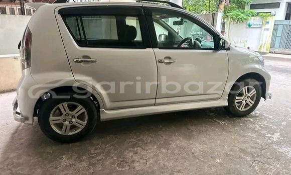 Buy Used Toyota passo in Bajitpur, Kishorganj Buy Used Toyota passo in Bajitpur, Kishorganj