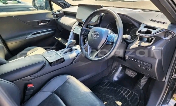 Buy Used Toyota harrier premium in Bhandaria, Pirojpur Buy Used Toyota harrier premium in Bhandaria, Pirojpur