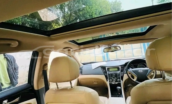 Buy Used Hyundai Sonata in Bandarban, Bandarban Buy Used Hyundai Sonata in Bandarban, Bandarban