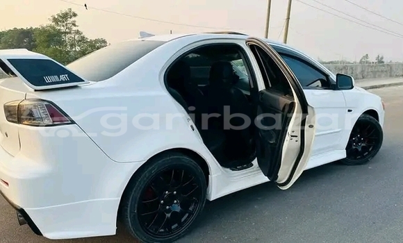 Buy Used Mitsubishi Lancer in Bandarban, Bandarban Buy Used Mitsubishi Lancer in Bandarban, Bandarban