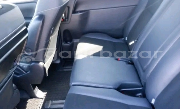 Buy Used Toyota Noah in Bandarban, Bandarban Buy Used Toyota Noah in Bandarban, Bandarban